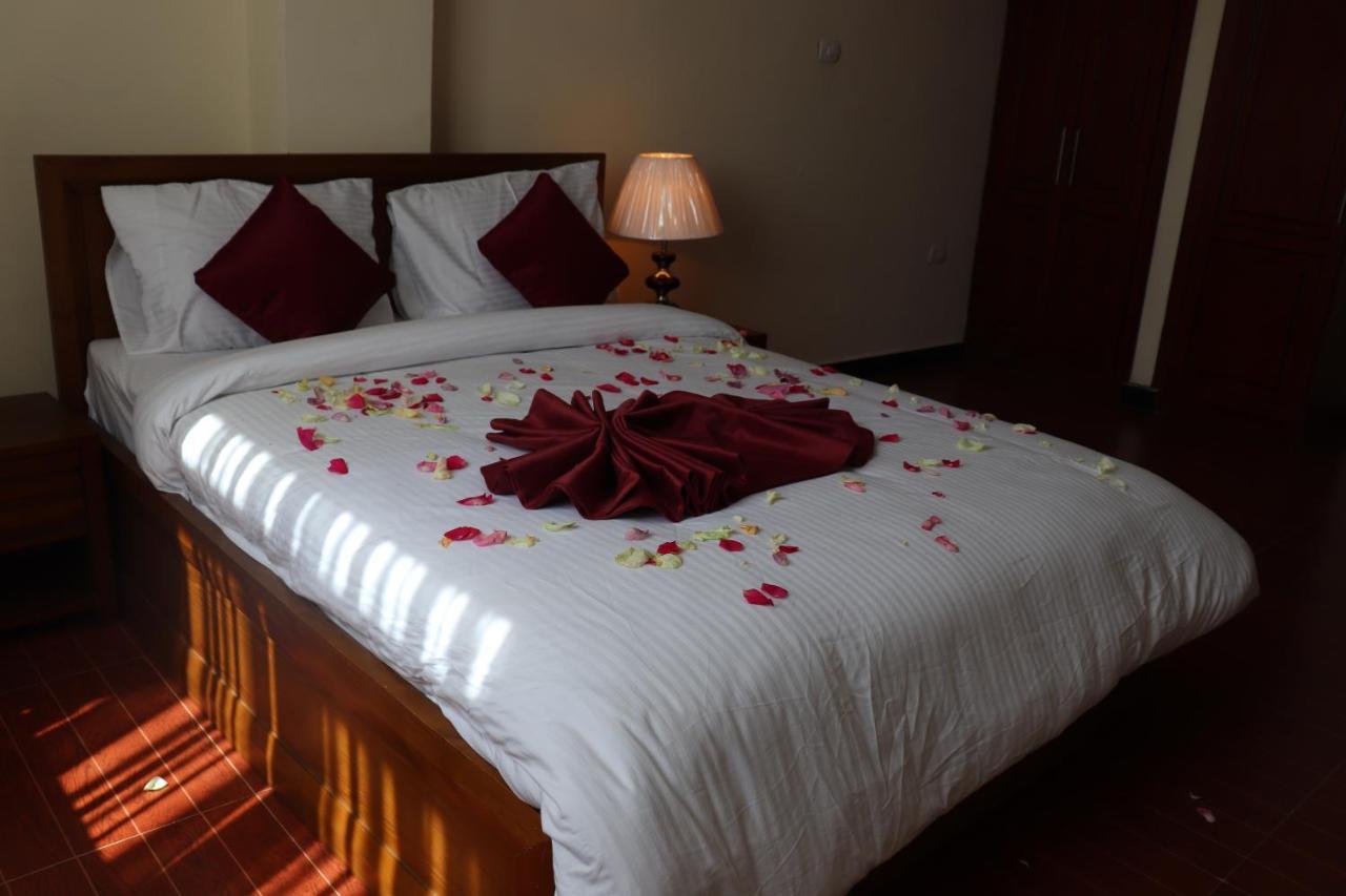 Bruhway Hotel Addis Ababa Exterior photo