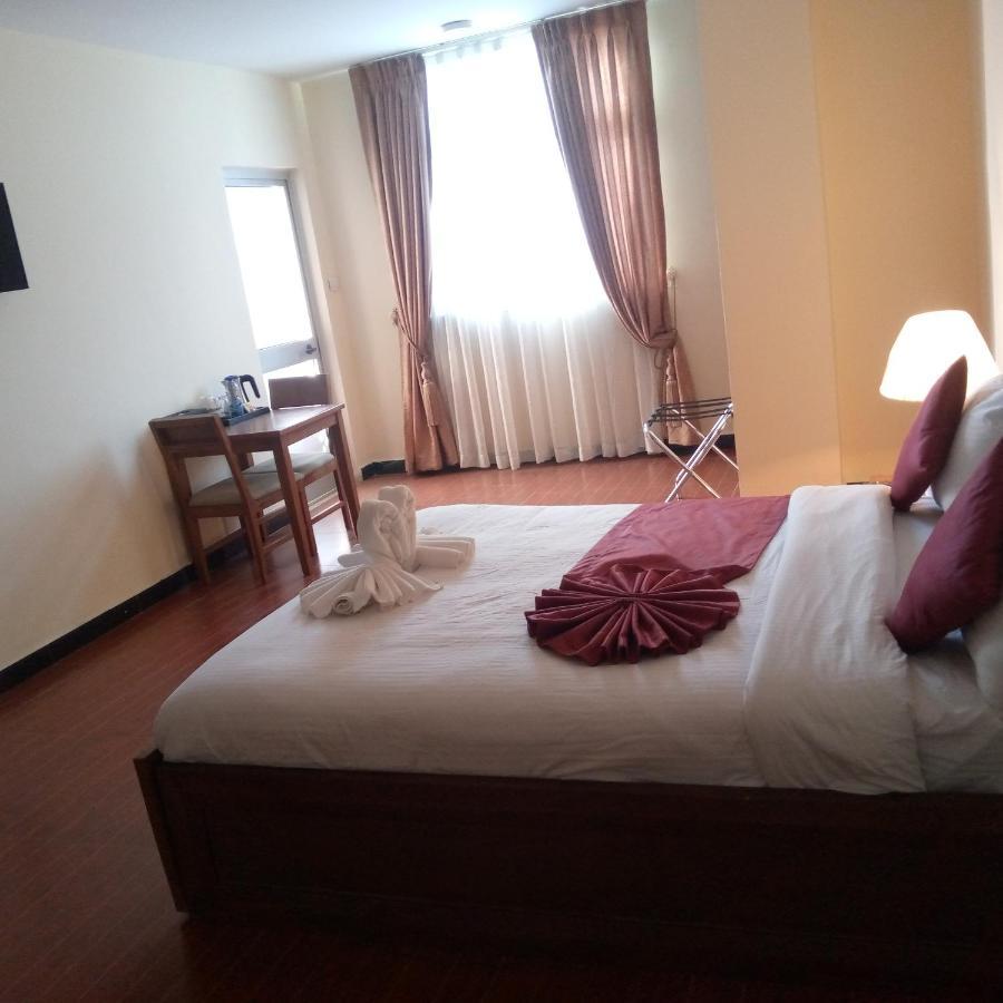 Bruhway Hotel Addis Ababa Exterior photo