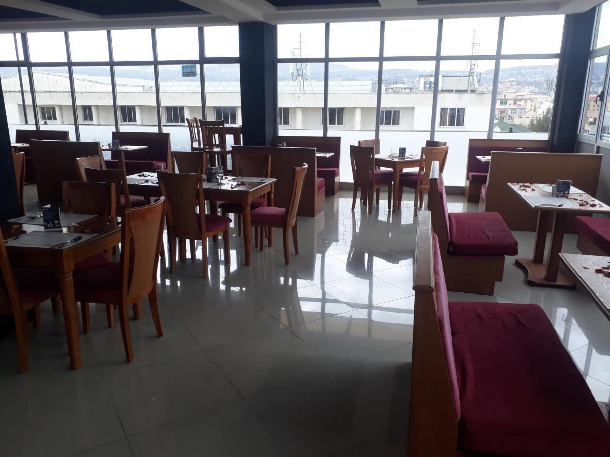 Bruhway Hotel Addis Ababa Exterior photo