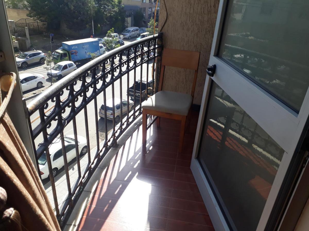 Bruhway Hotel Addis Ababa Exterior photo
